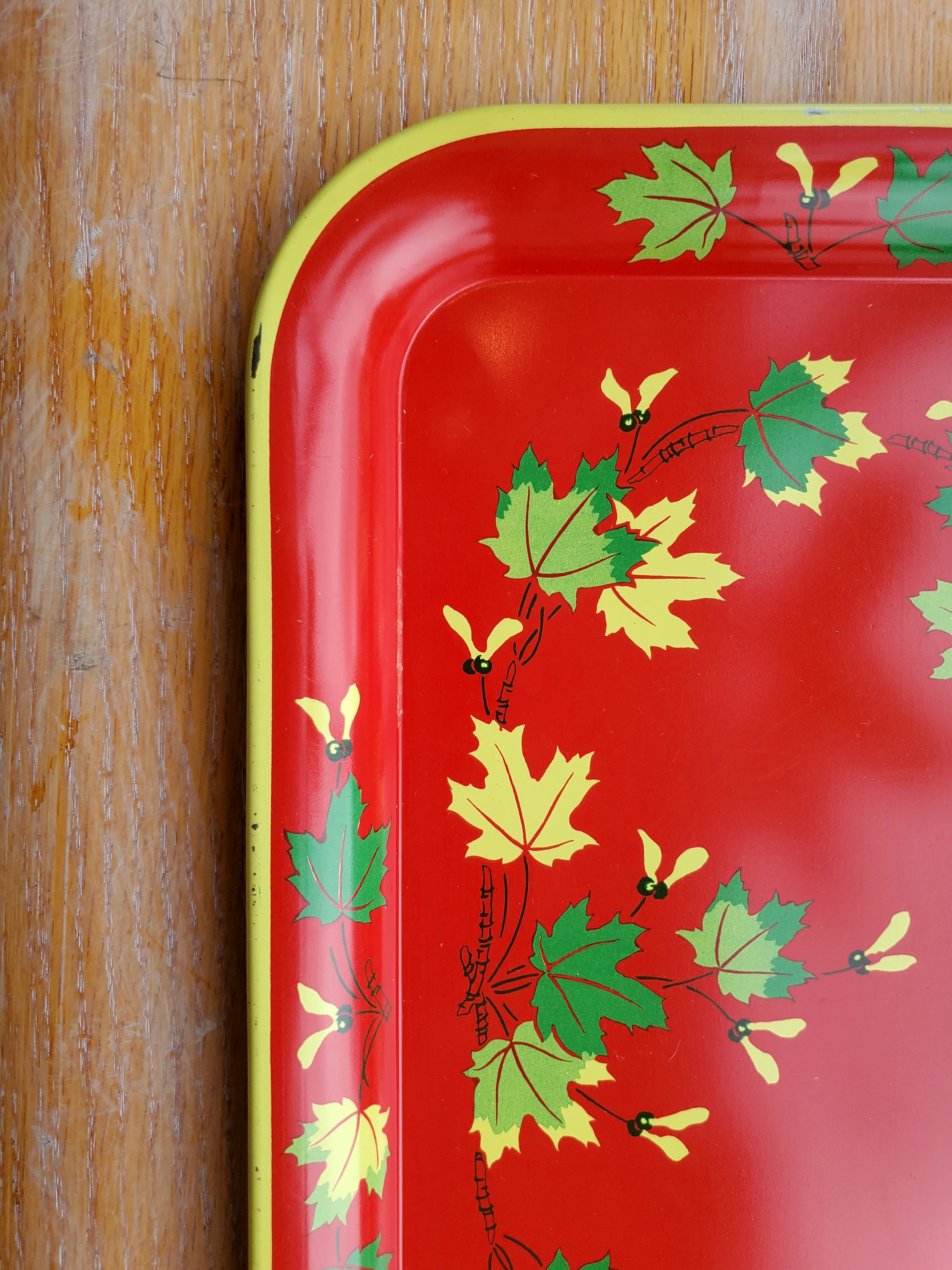 Vintage Tin Tray / Small / Acorn Wreath on Red
