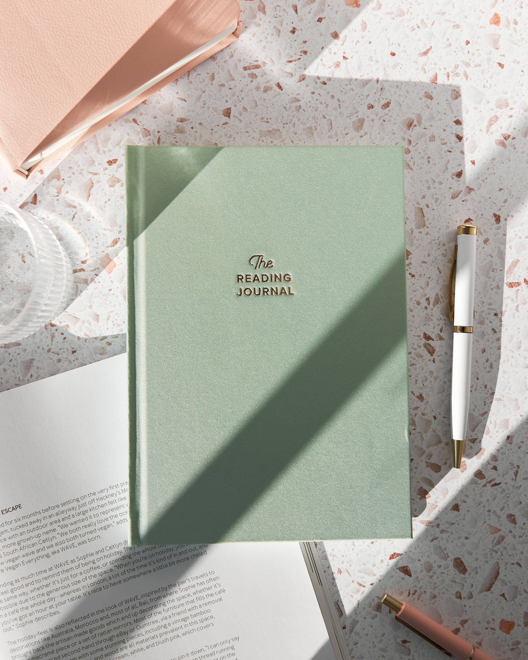 Reading Journal / Green