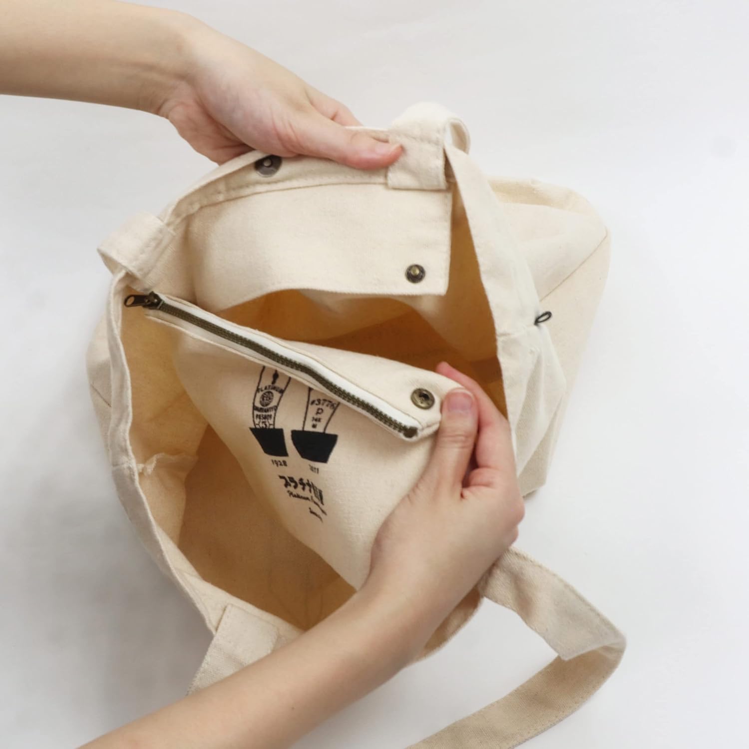Platinum Fountain Pen Tote