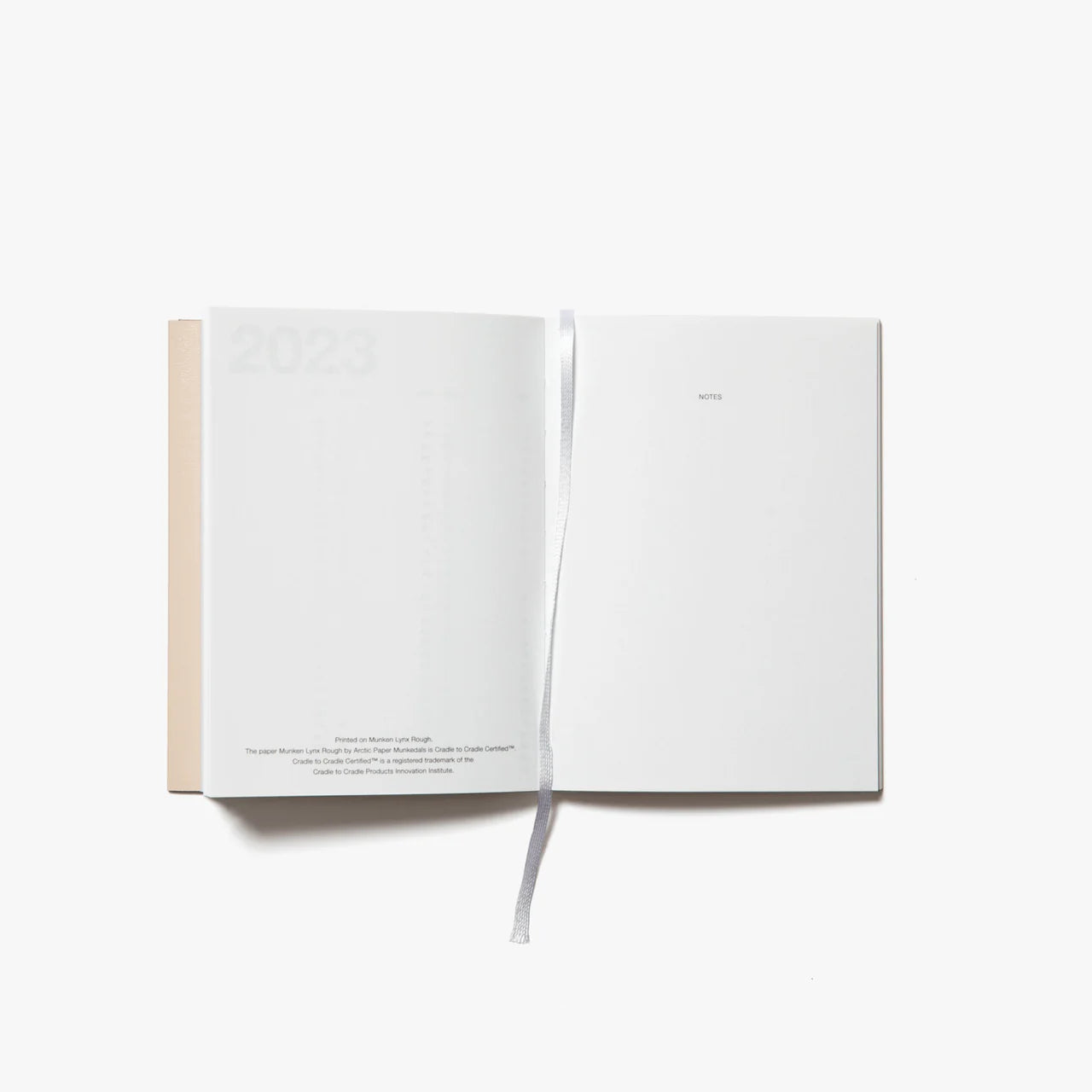 2026 Classic Planner / Powder + Black Foil / Marjolein Delhaas