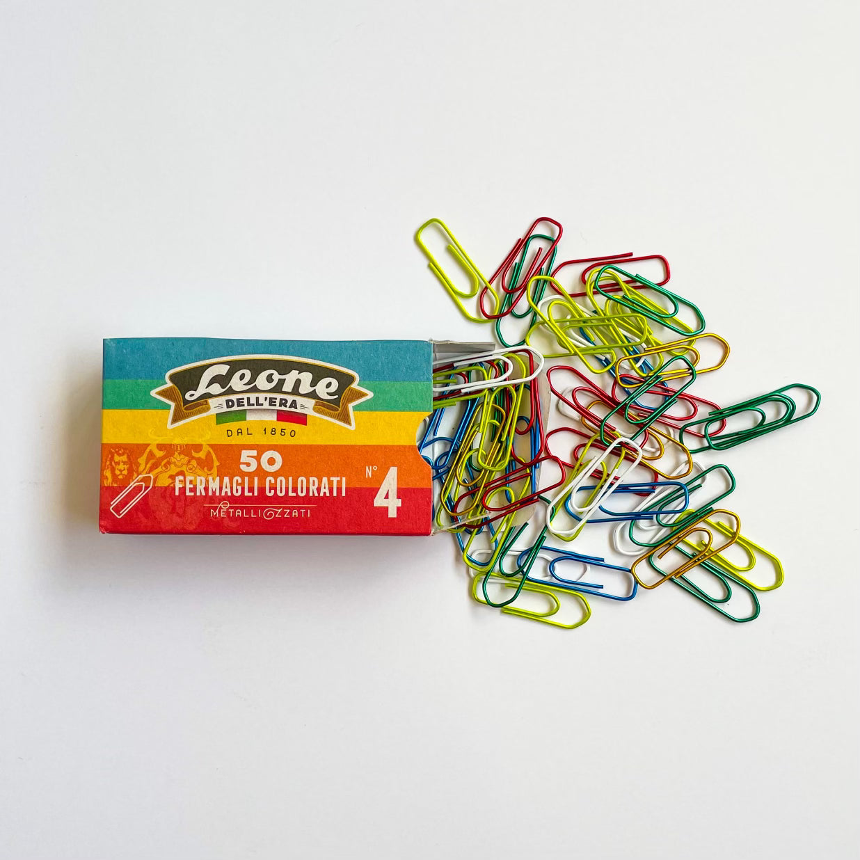 Italian Paper Clips / Rainbow / Set of 50