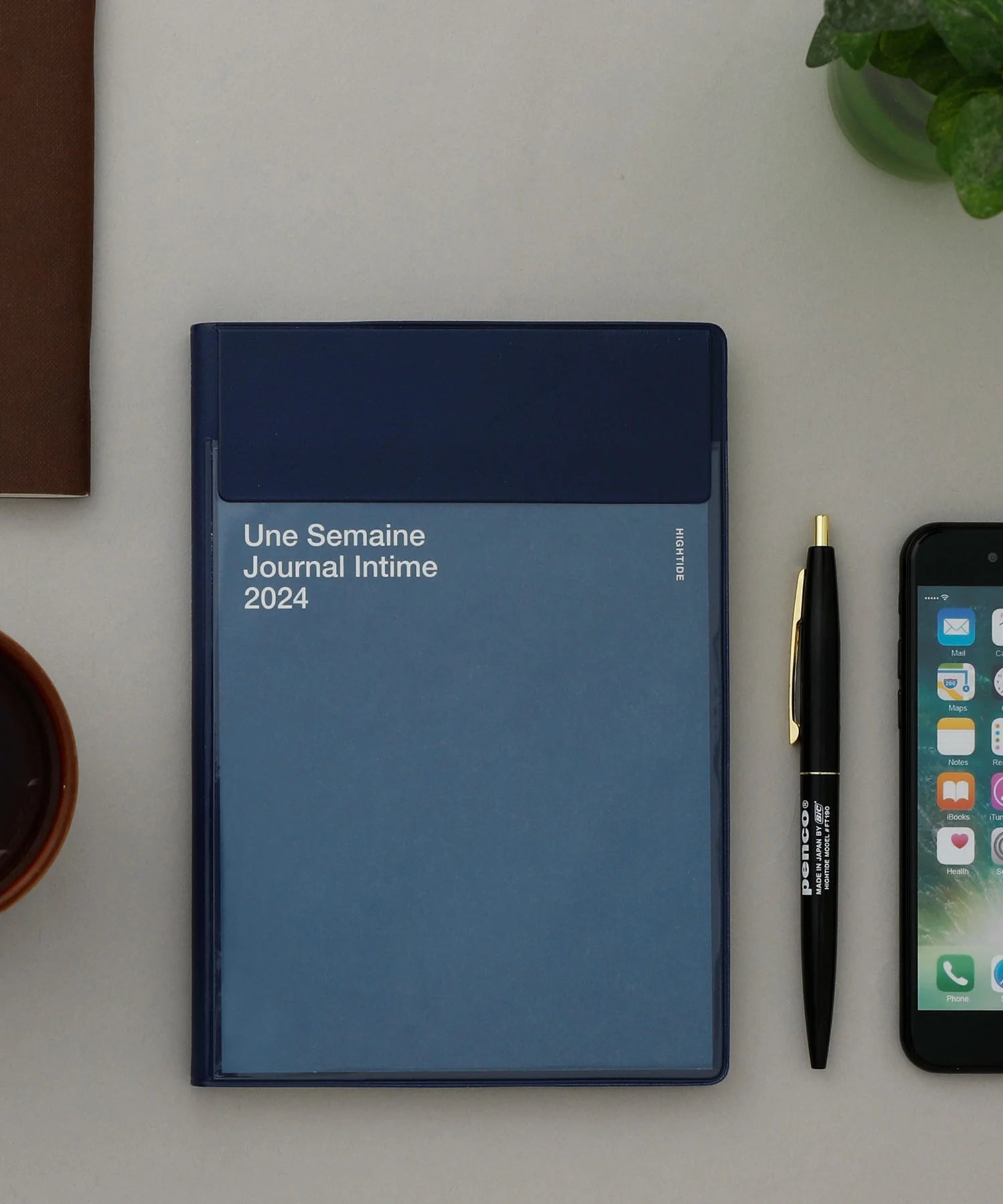 Iris B6 2024 Planner / Navy