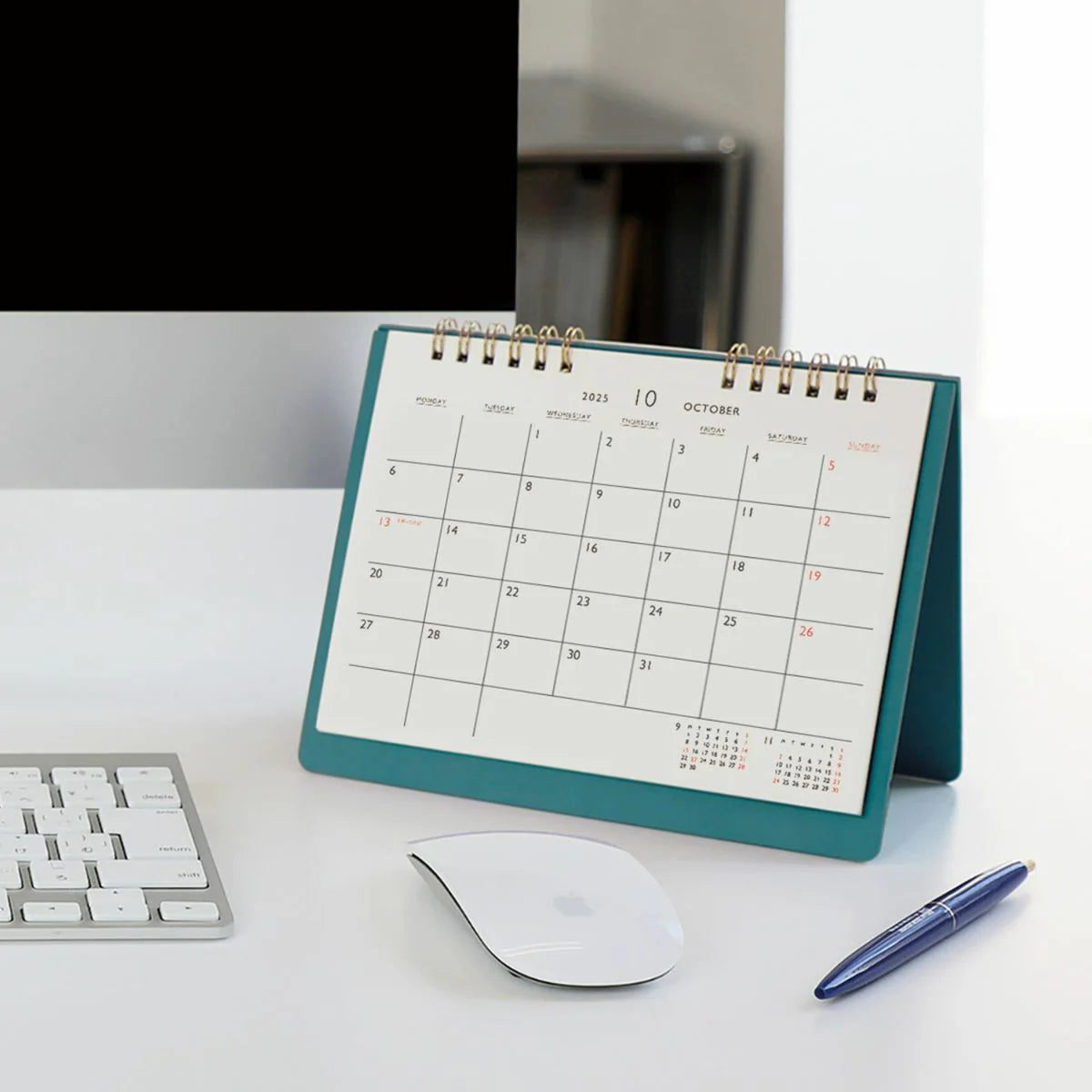 2026 Lepre Desk Calendar / French Blue