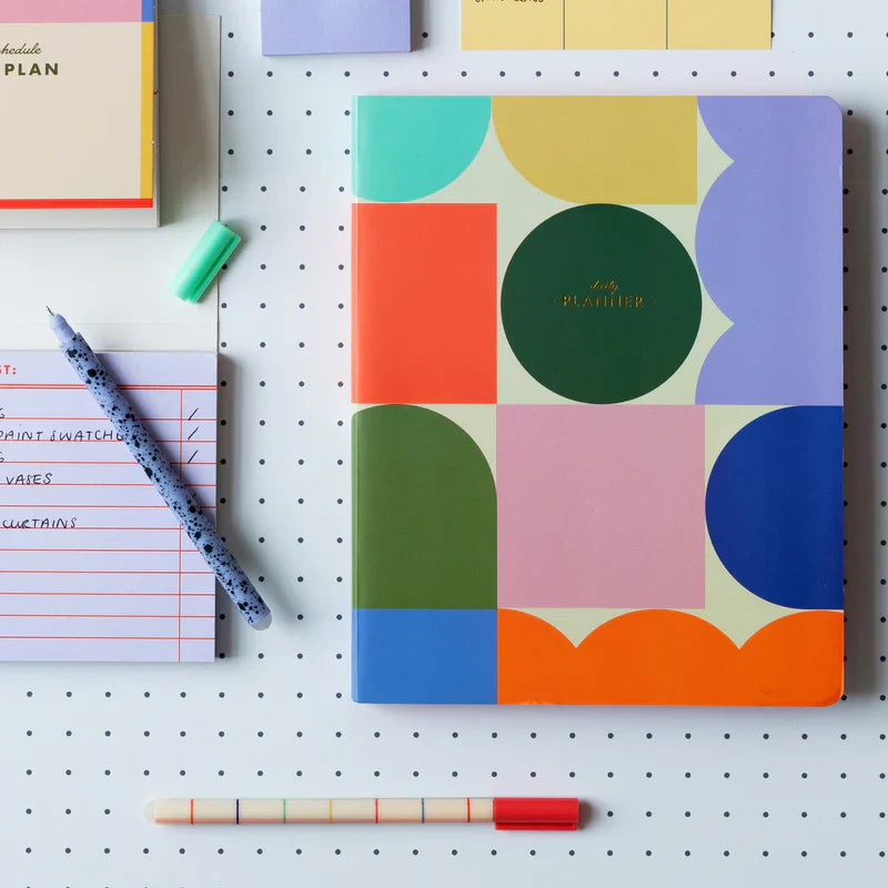Undated Daily Planner / Madrid