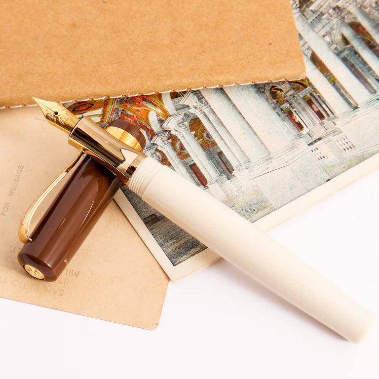 Kaweco Student Fountain Pen / 20's Jazz Brown