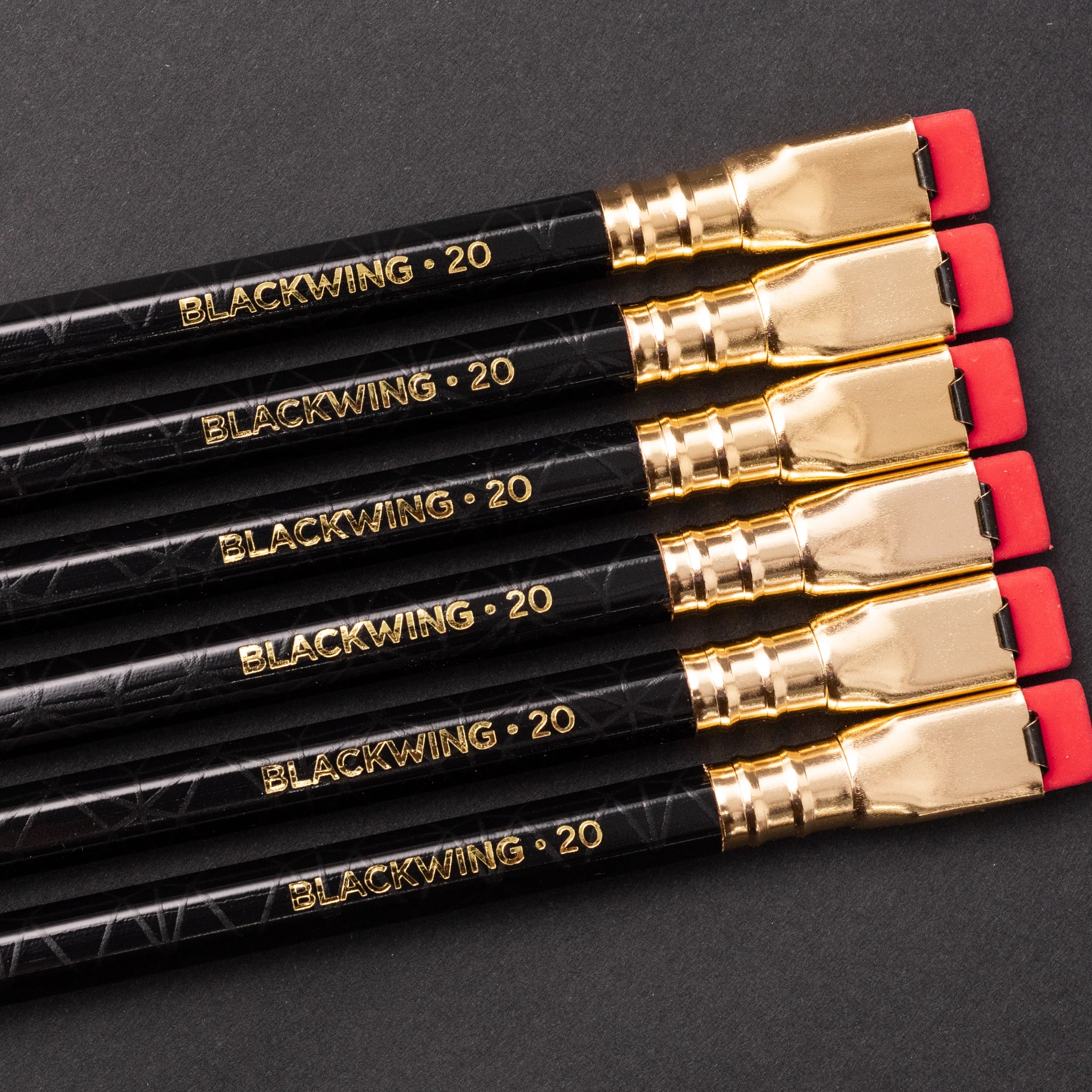 Blackwing Volumes 20 (Set of 12)