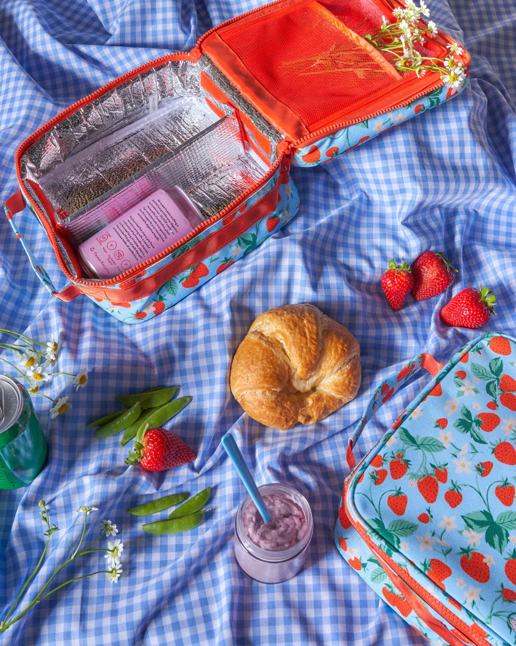 Strawberry Fields Lunch Bag