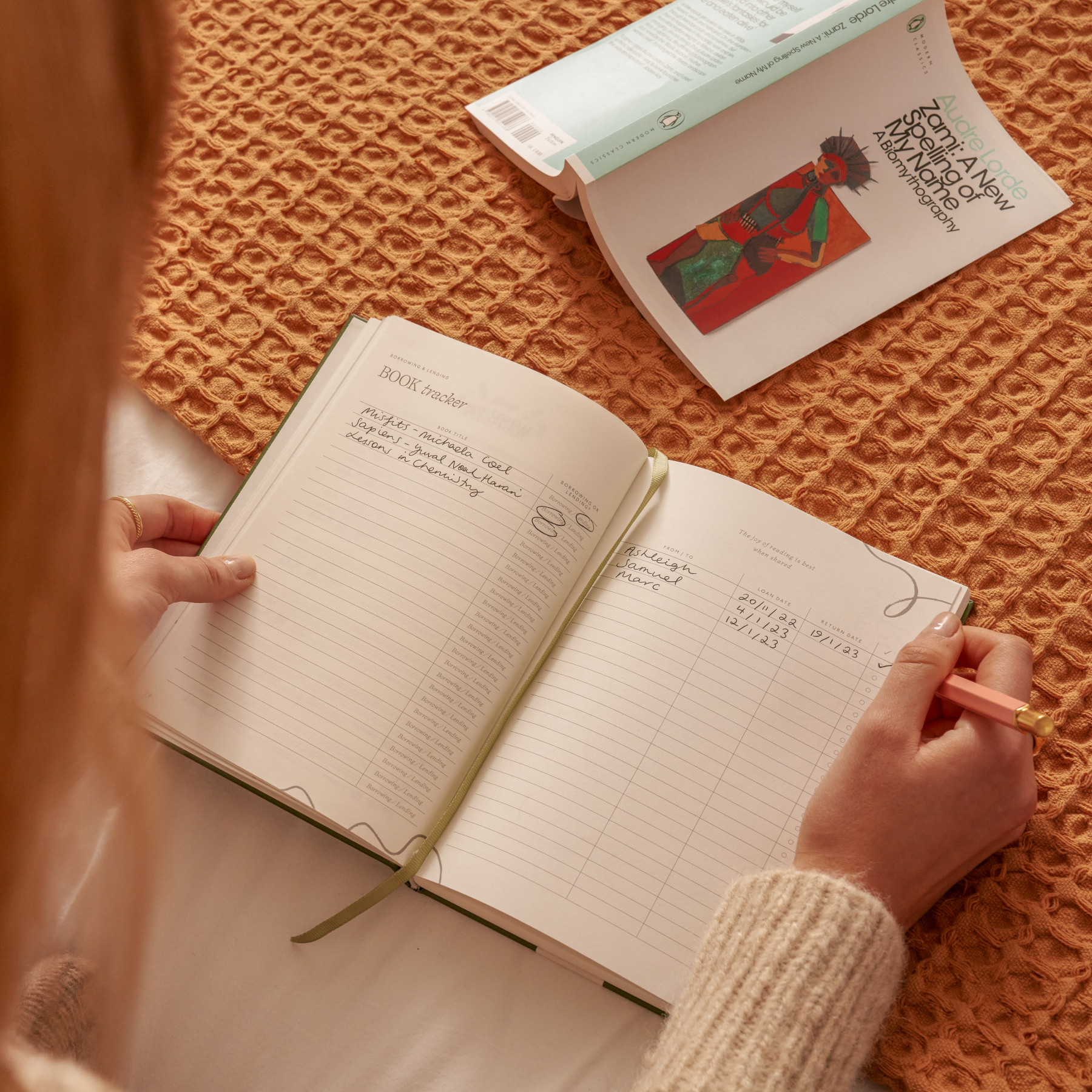 Guided Reading Journal / A5 Hardcover / Library Card