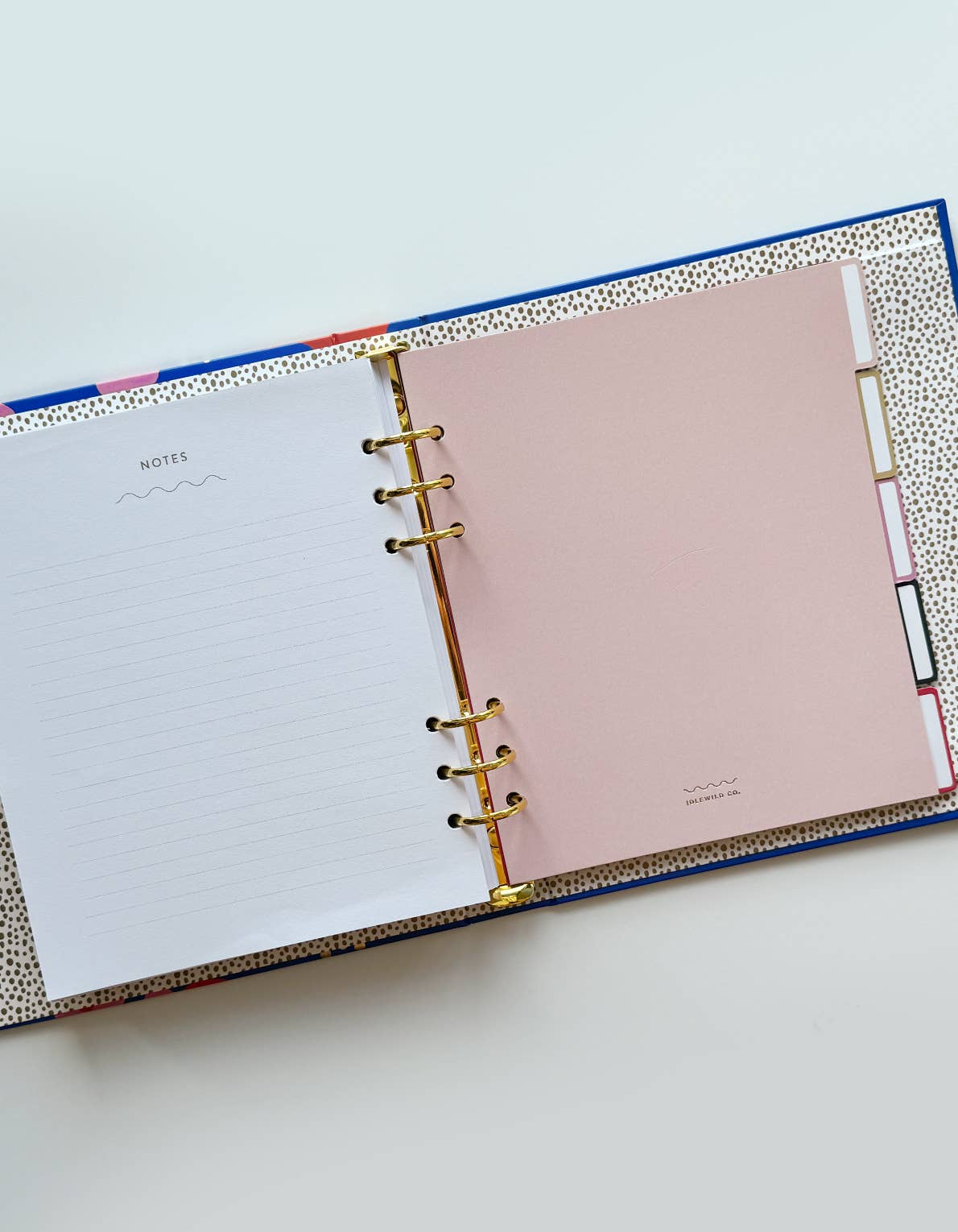 Wavy Daisy Undated Planner