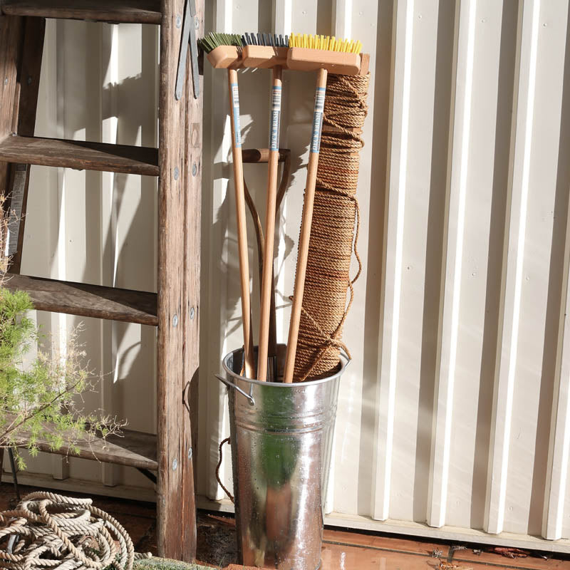 Dulton Deck Brush