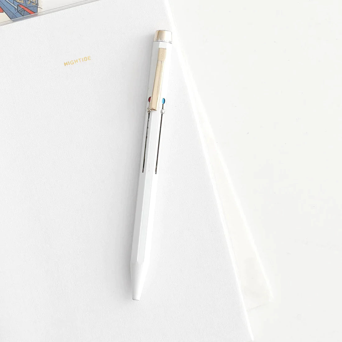 Italian 4-Color Pen / White