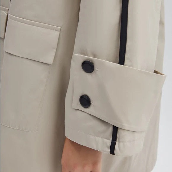 Pocket Detail Light Jacket / Cream