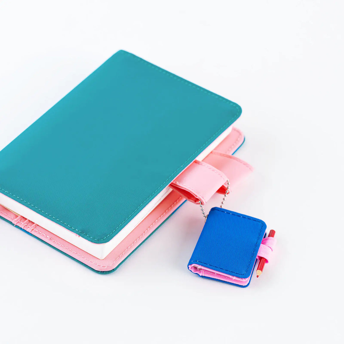 Hobonichi Techo Mini Keychain / Blue x Pink