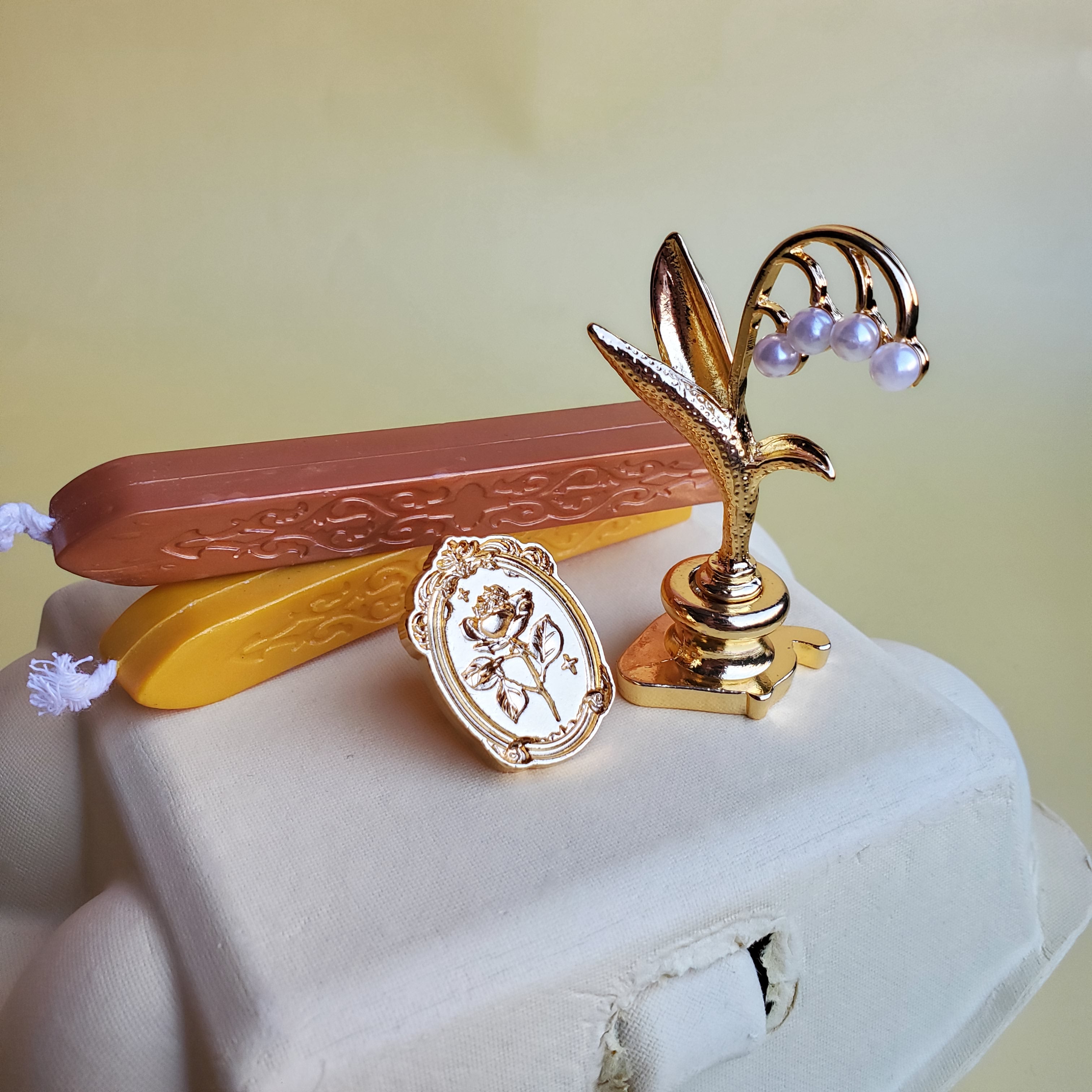 Lily of the Valley Wax Seal Handle