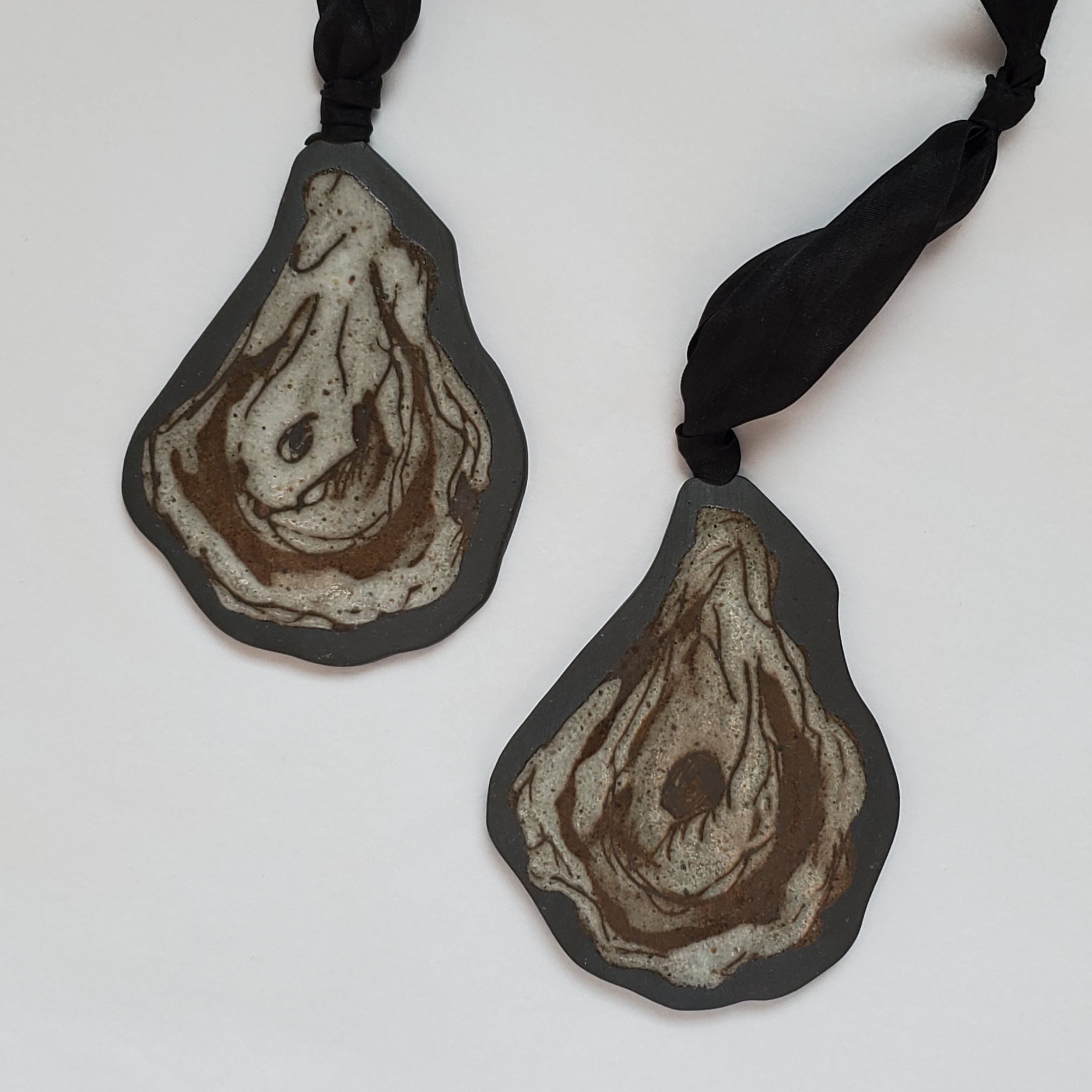 Curio Ceramic Oyster Ornament