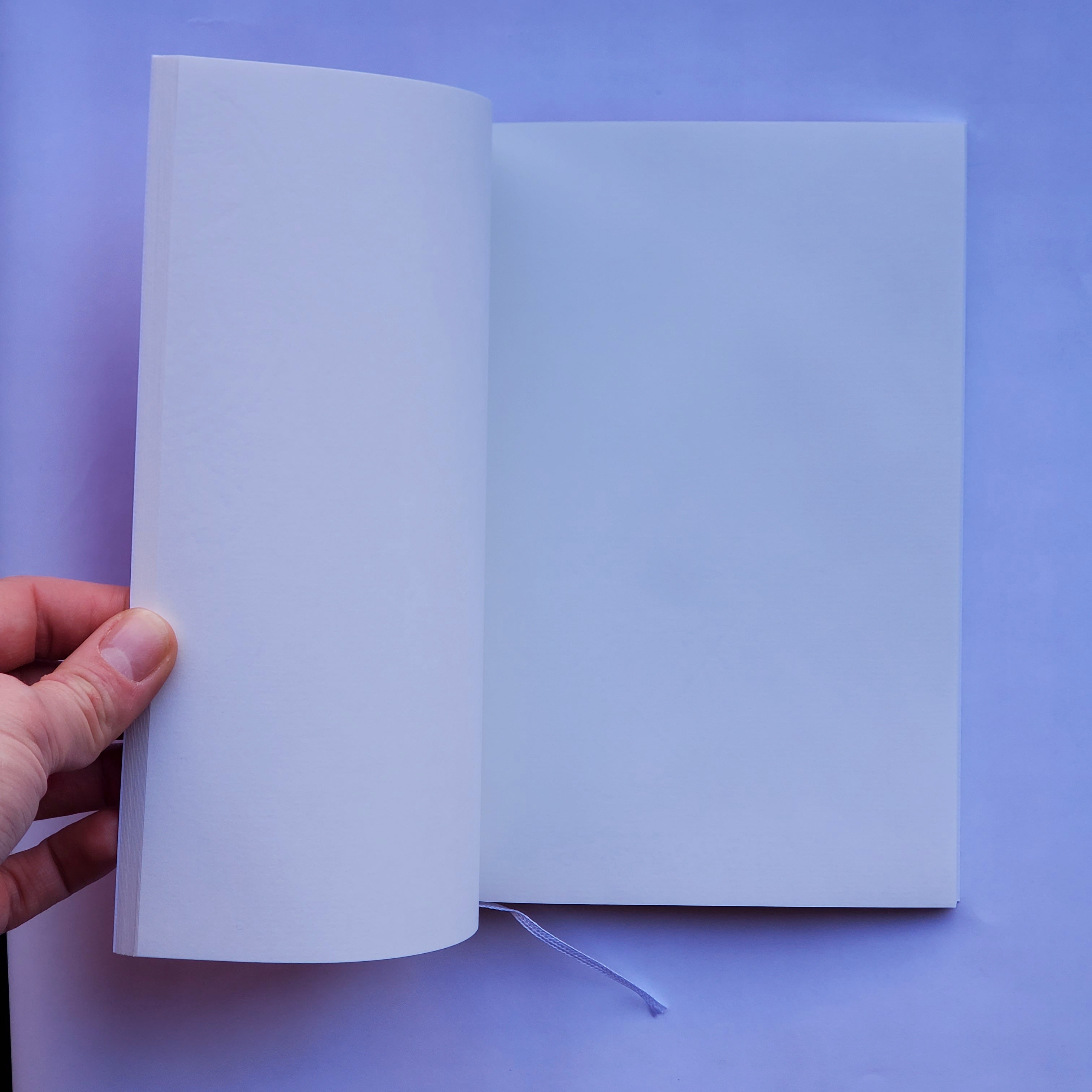 Classiky Thread Stitching Notebook / Blank / Fuchsia