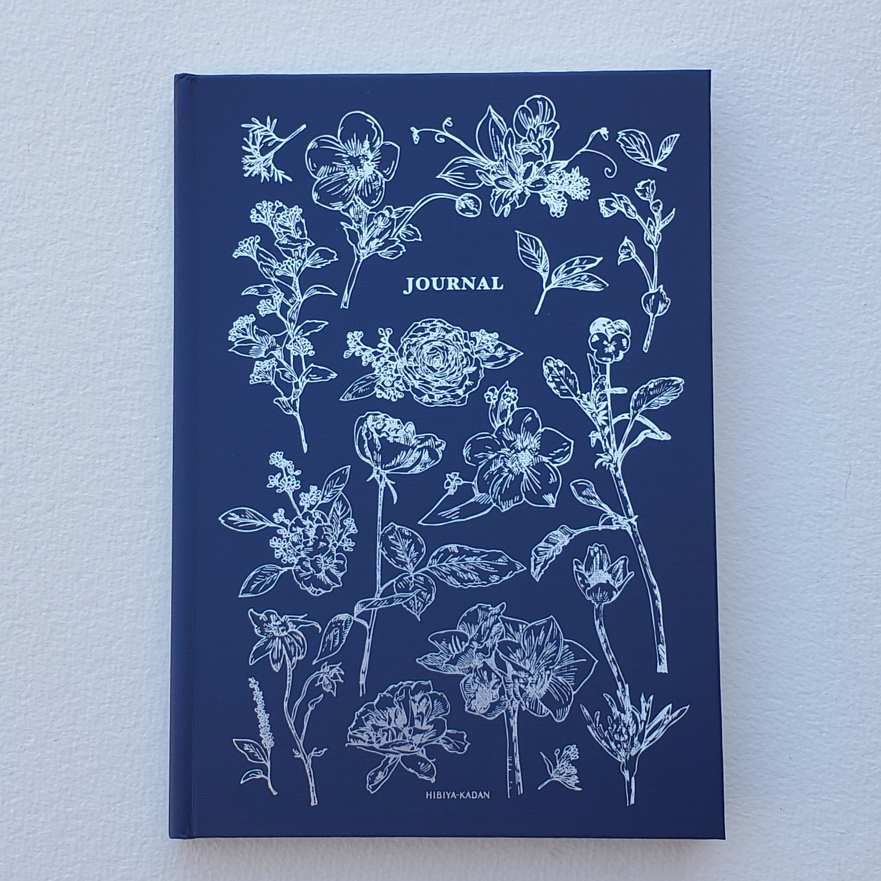 Daigo Easy Journal / Hibiya Kadan / Floral Journal / B6 Navy