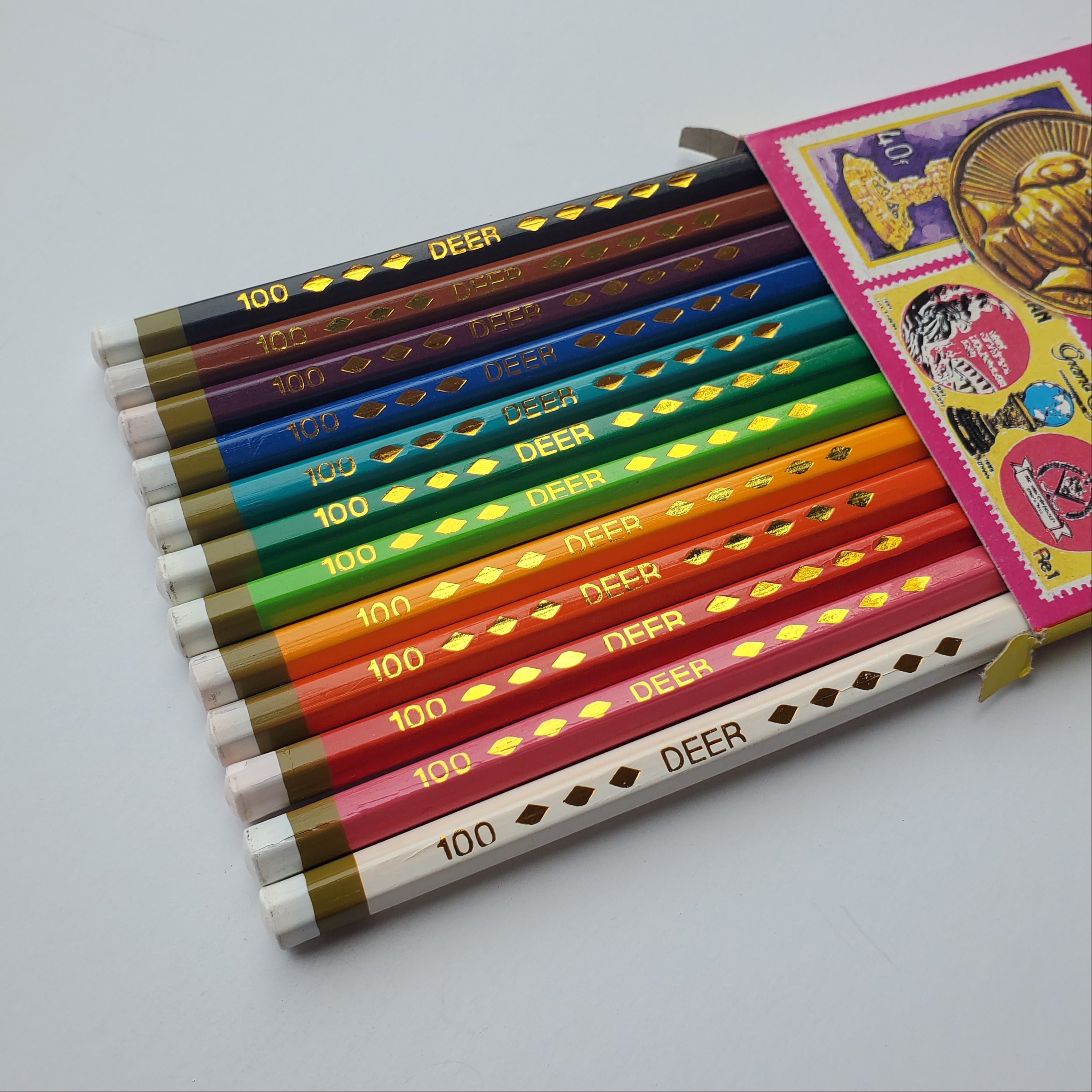 Vintage Deer Colored Pencil Set / 12 colors