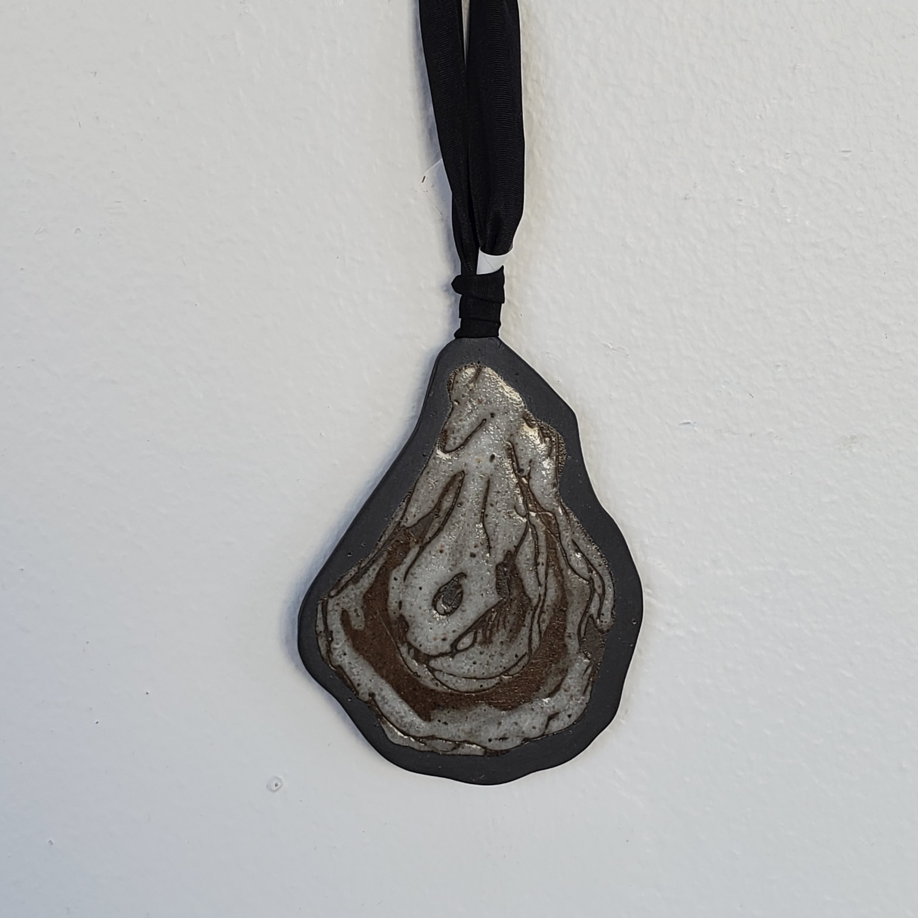 Curio Ceramic Oyster Ornament