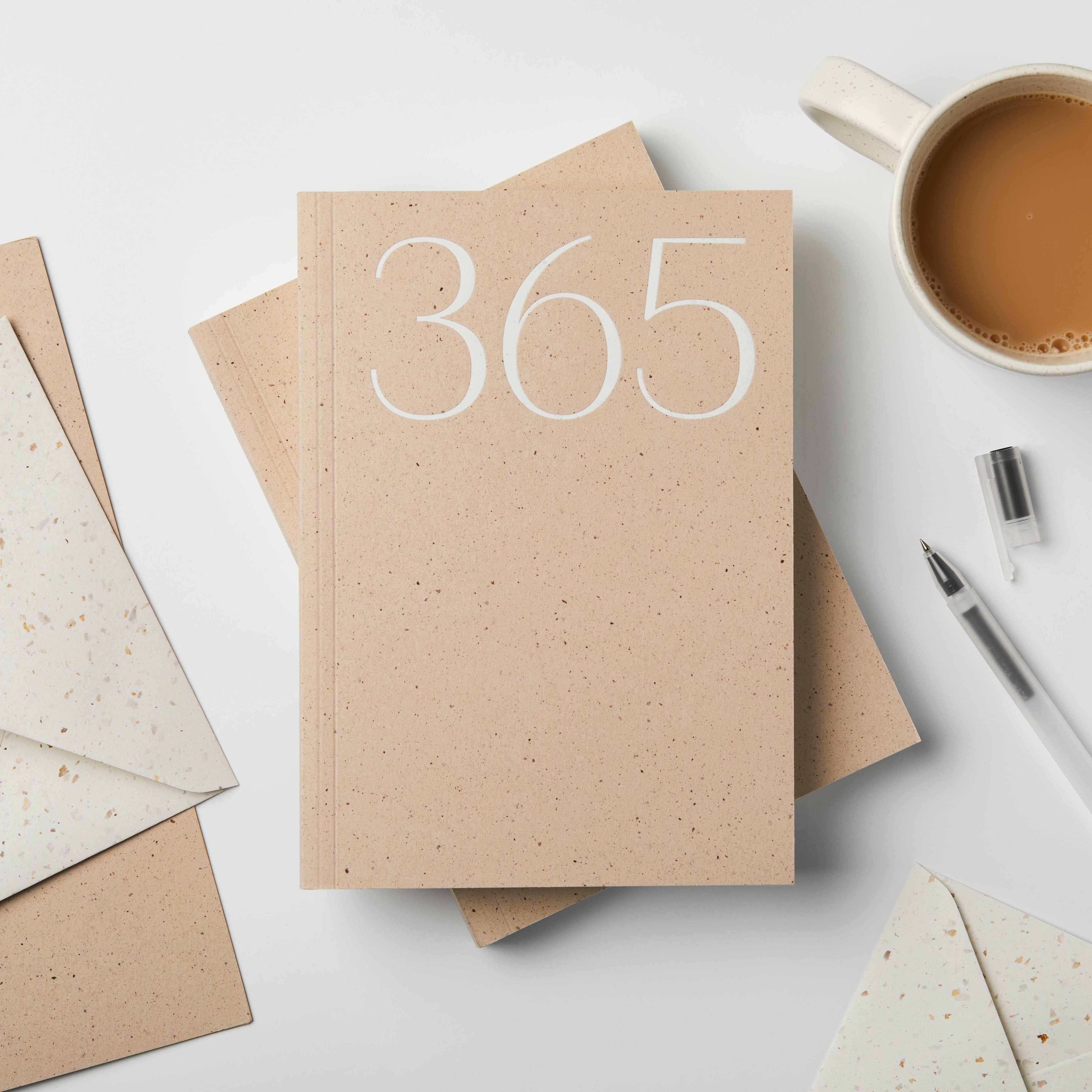 365 layflat undated planner / Cacao Flecks
