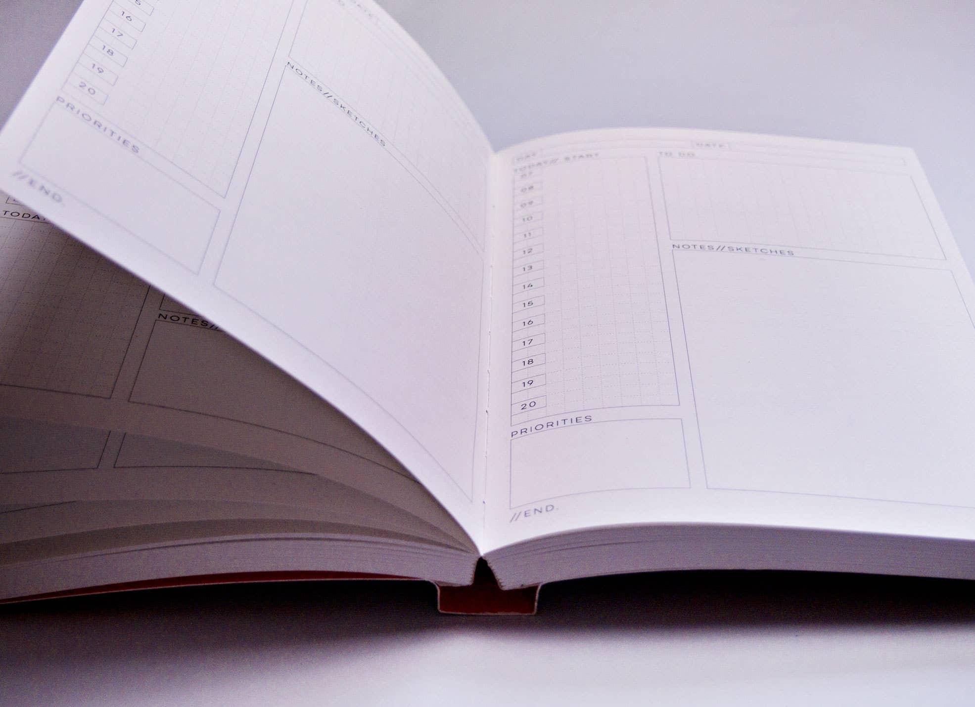 Leaf Scribble No.1 Daily Planner Book