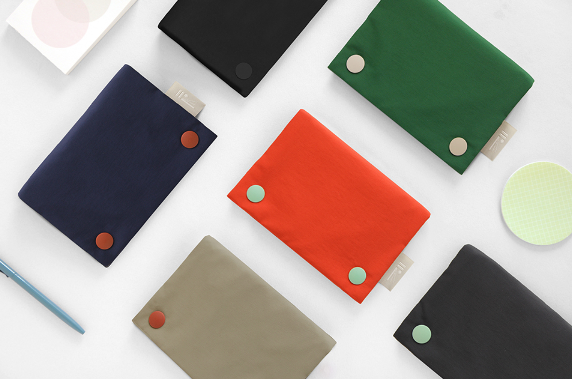 Two-Button Wallet