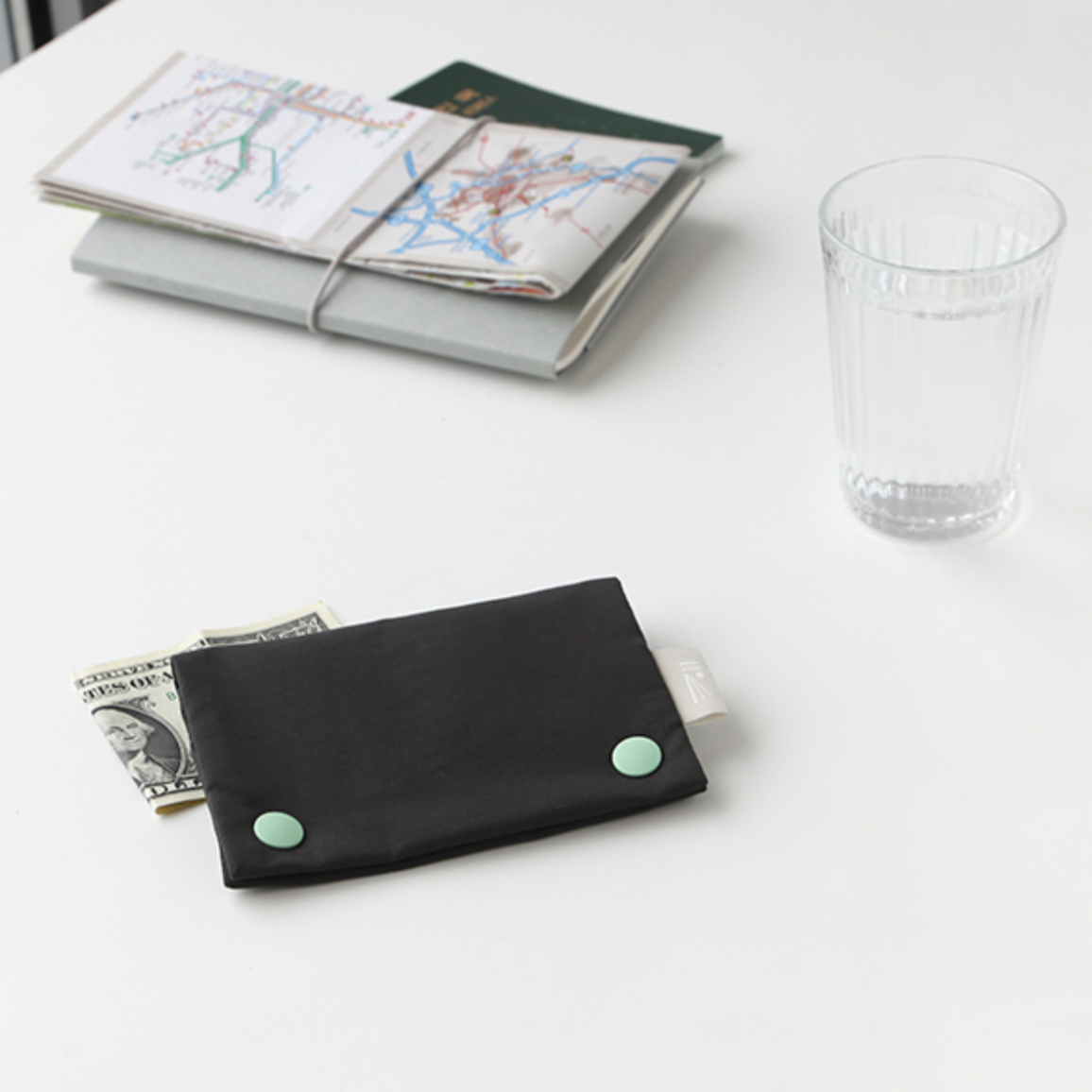 Two-Button Wallet