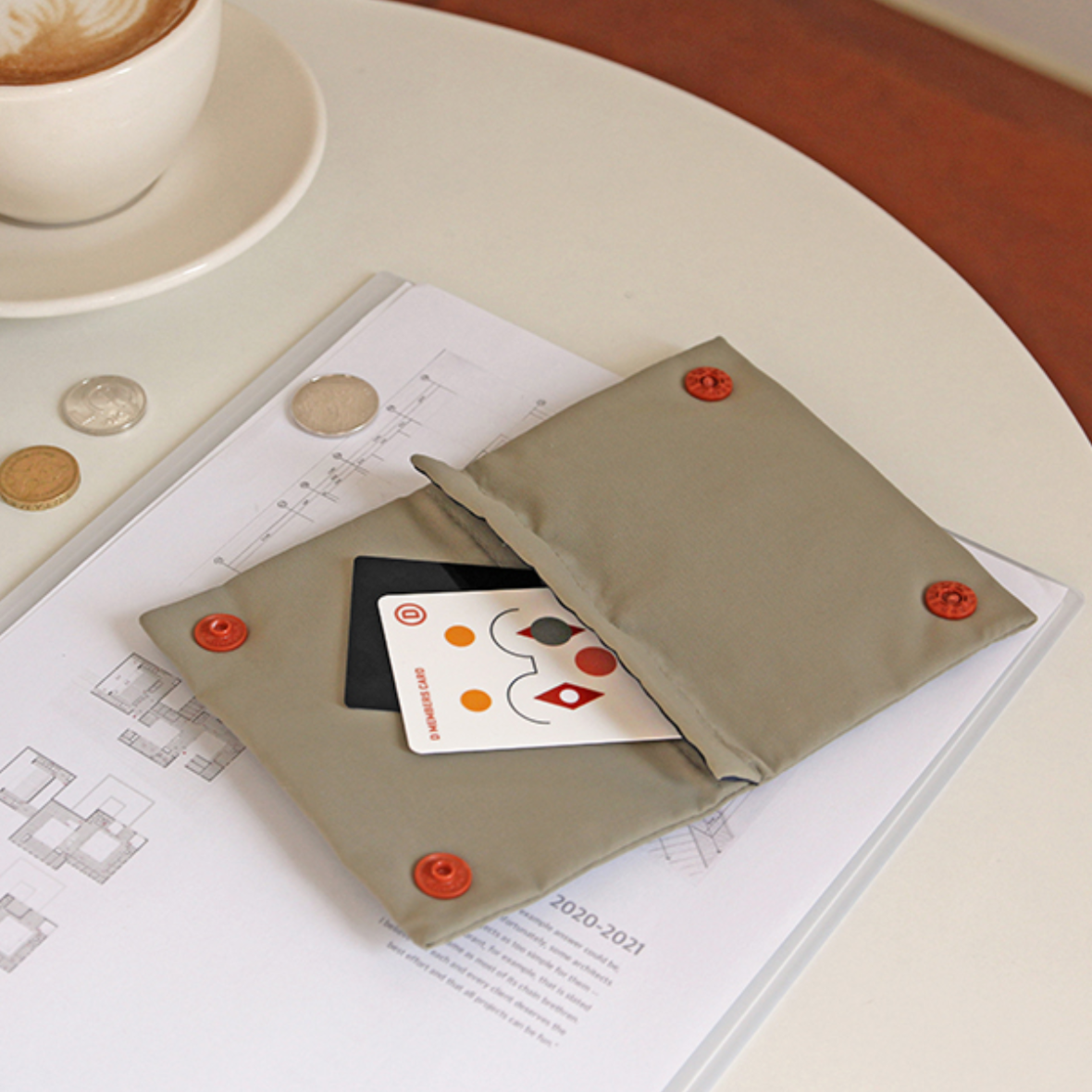 Two-Button Wallet