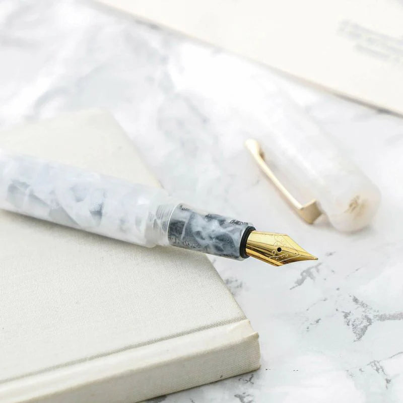 White Marbled Fountain Pen