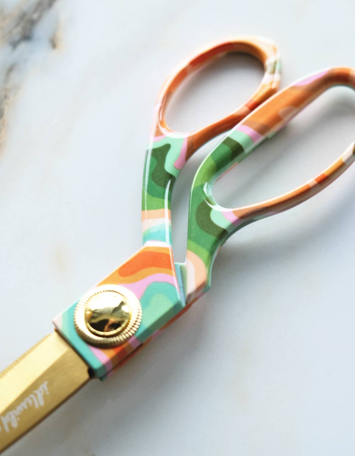 Marbled Rainbow Scissors