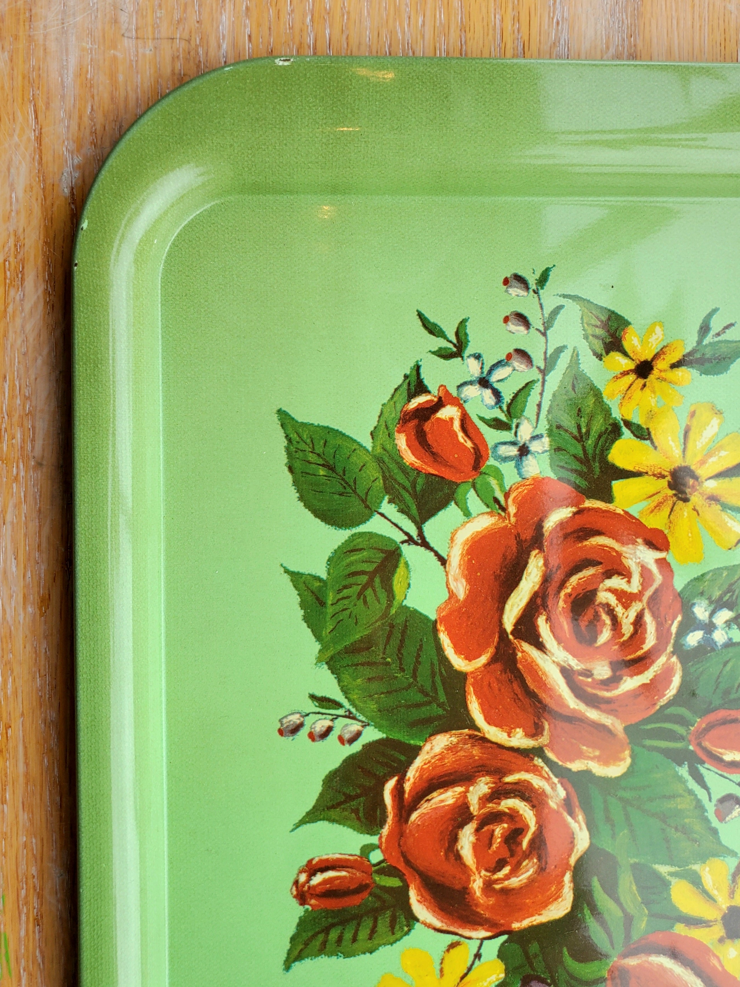 Vintage Tin Tray / Medium / Roses on Green