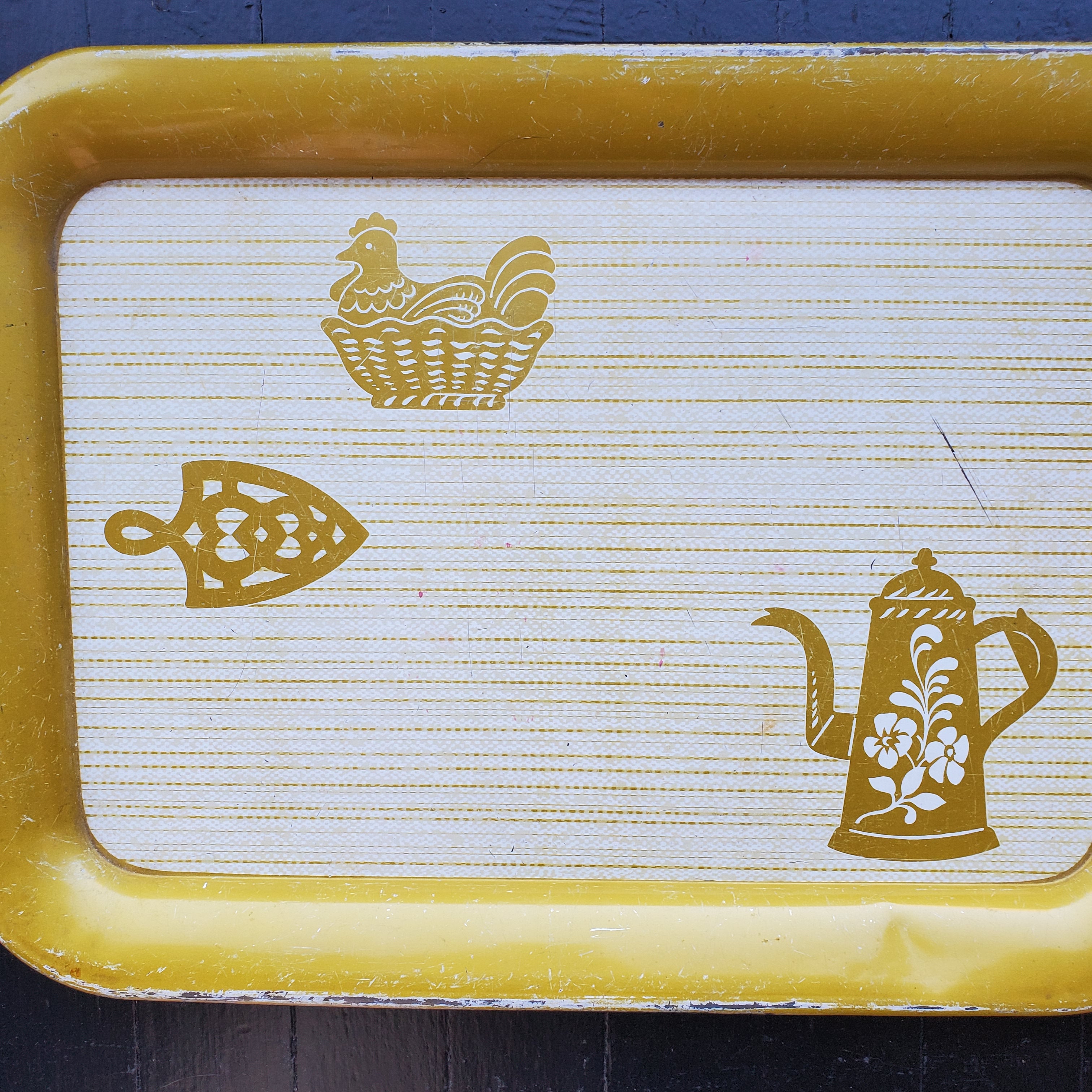 Vintage Tin Tray / Large / Chicken Teapot on Mustard