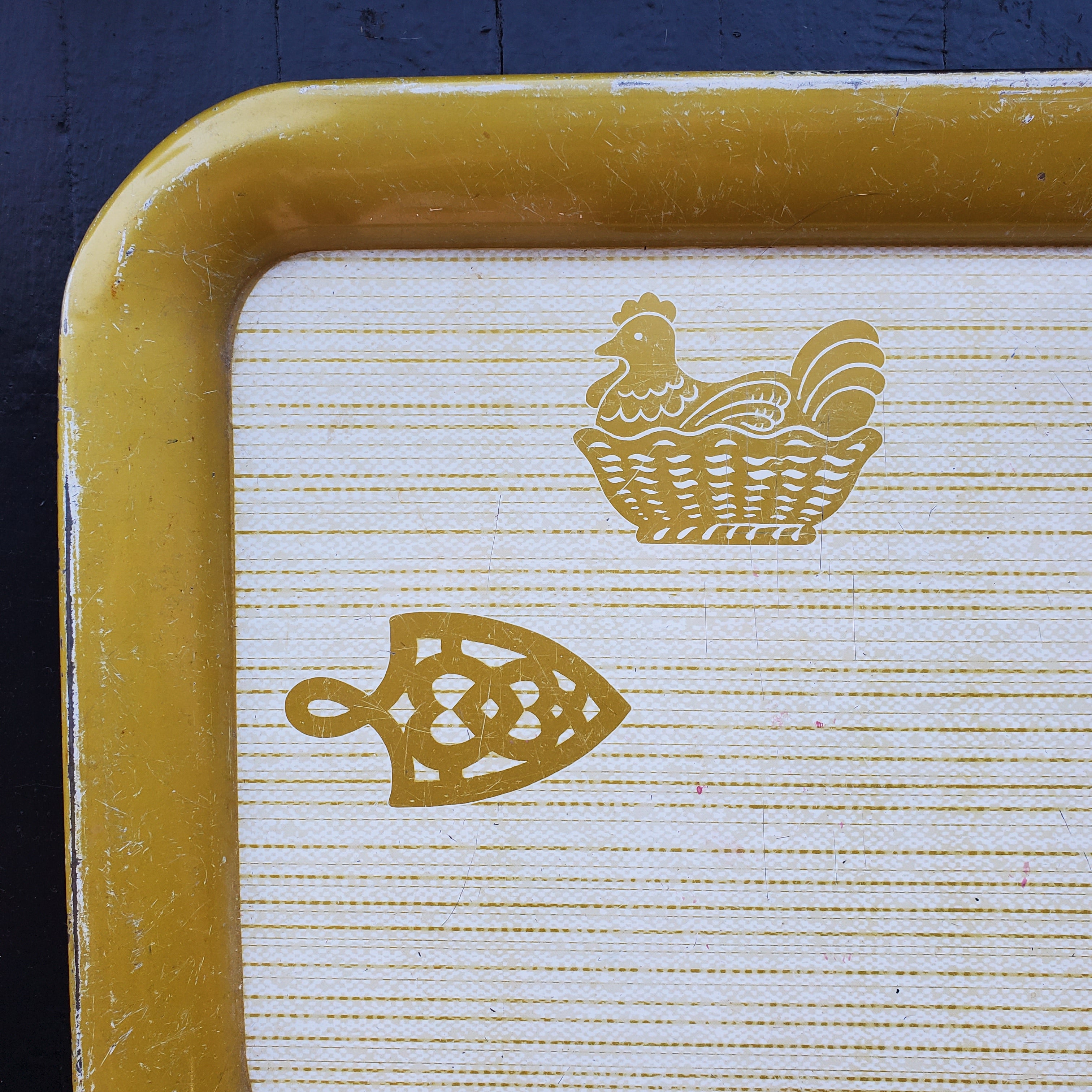 Vintage Tin Tray / Large / Chicken Teapot on Mustard