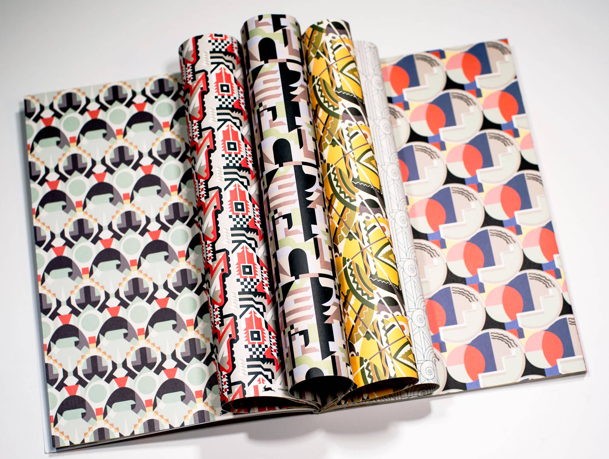 Art Déco Gift & Creative Paper Book Vol. 75