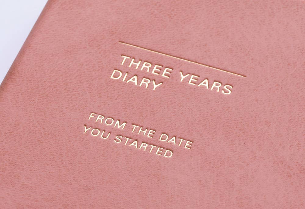 Undated Three Years Diary / Pink