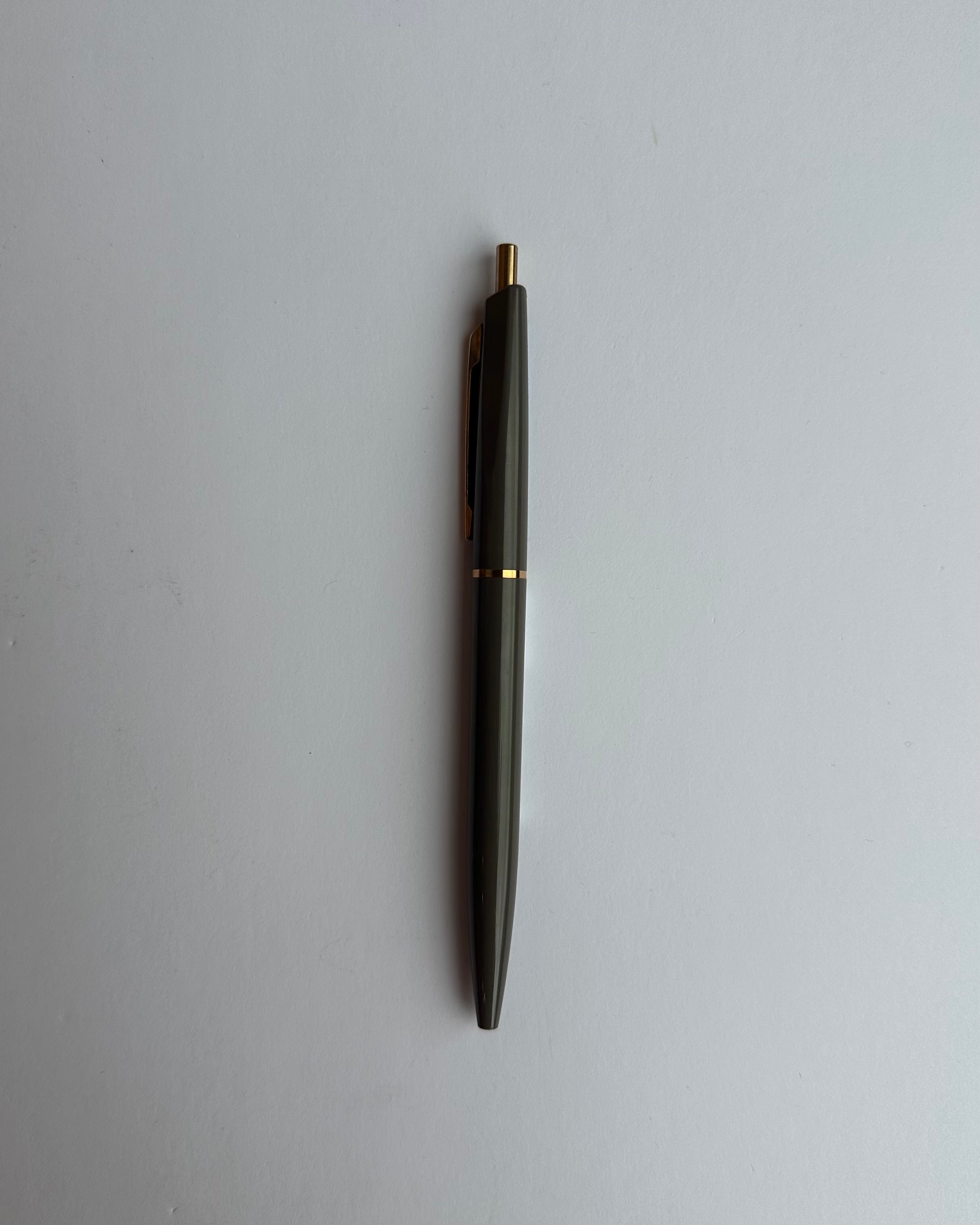 Anterique Ballpoint Pen / 0.5mm