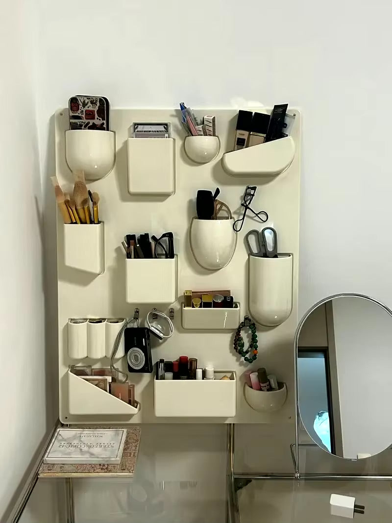 Molded Wall Organizer / Beige