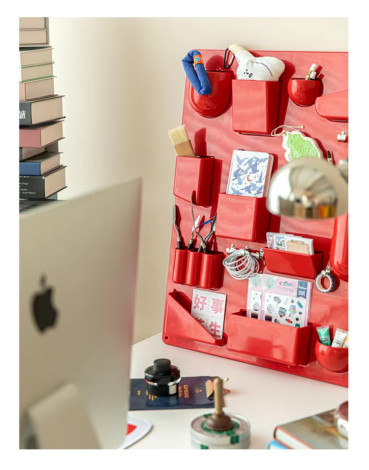 Molded Wall Organizer / Red