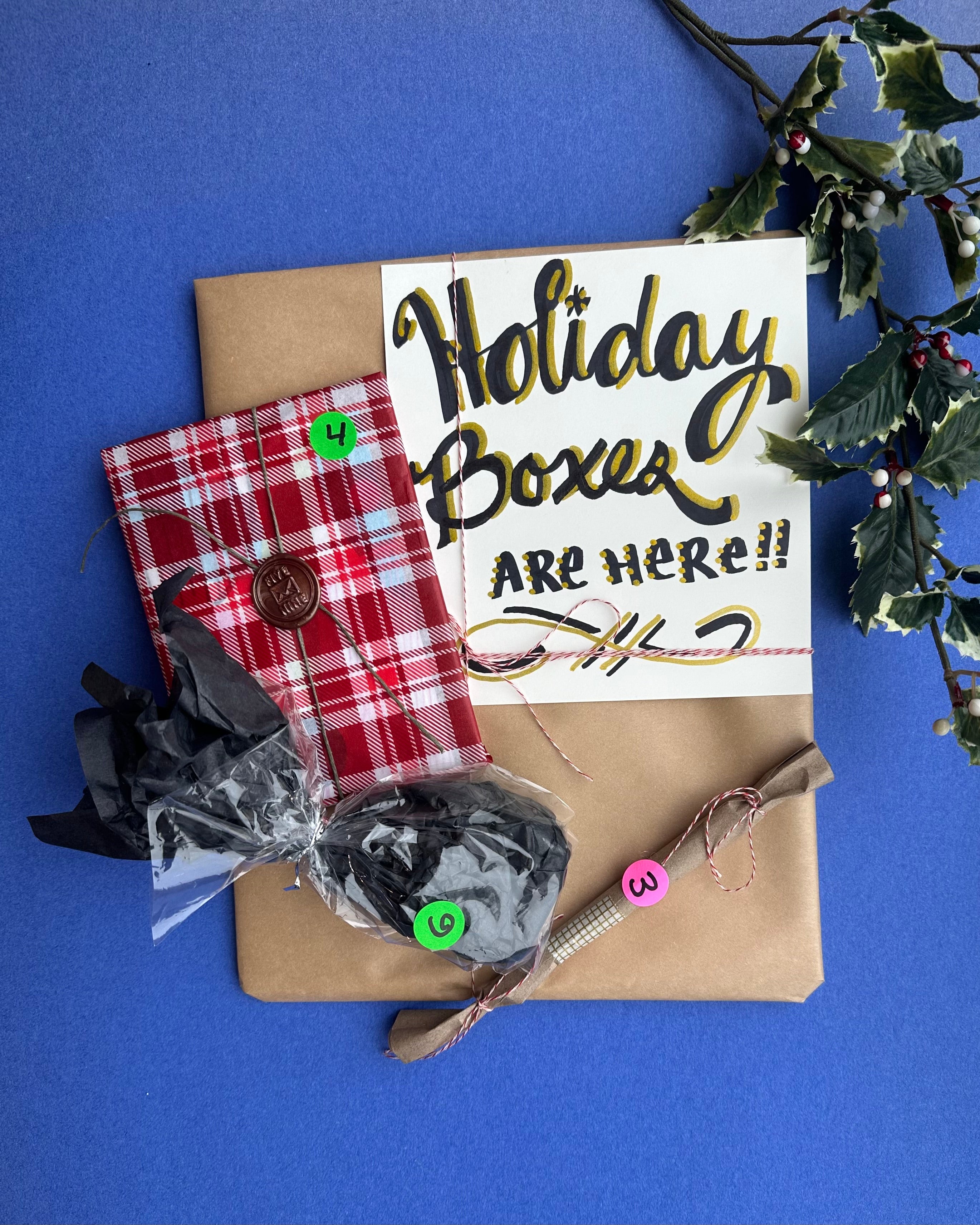 8 Days of Hanukkah Stationery Gift Box / 2025