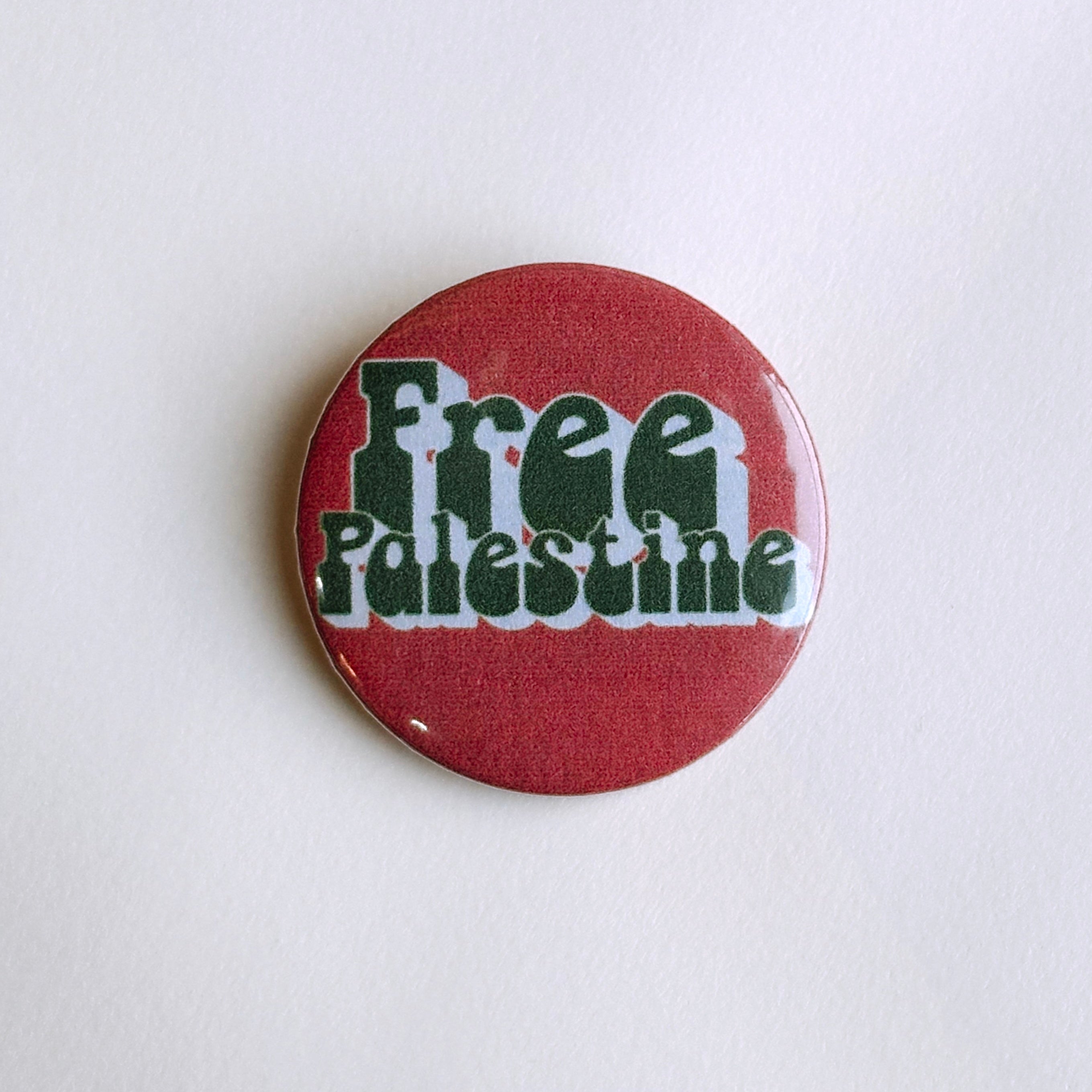 Free Palestine Retro Button