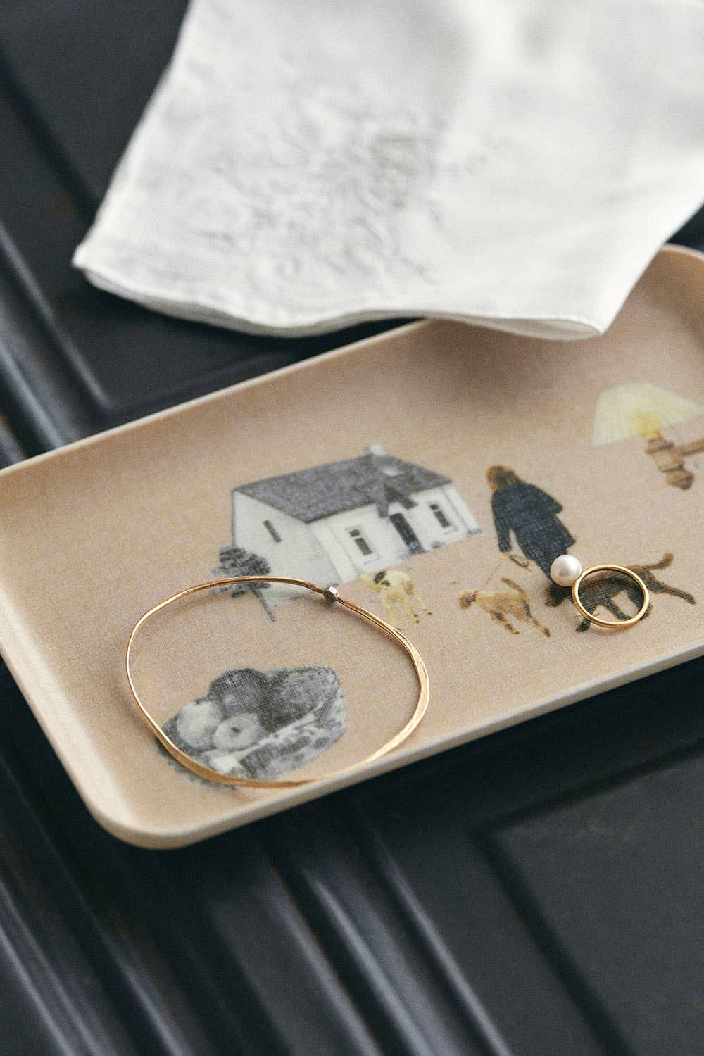Linen Tray by M.Ogihara / Small / Living With Dogs