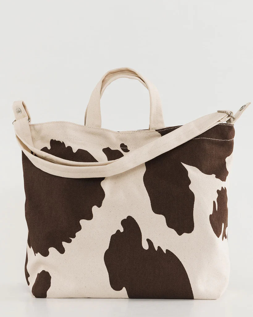 Horizontal Duck Tote Bag / Brown Cow