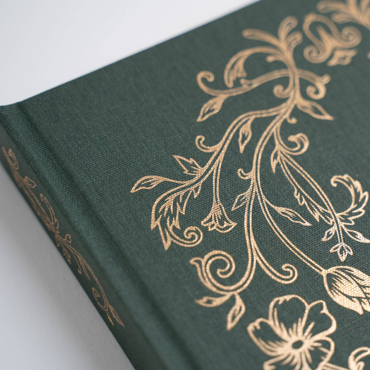 Antique Floral Notebook / Dot Grid / B6
