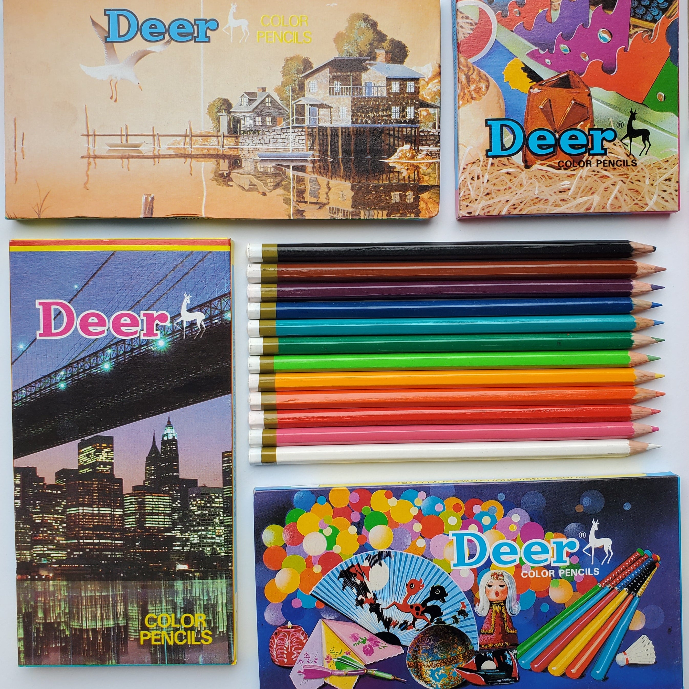 Vintage Deer Colored Pencil Set / 12 colors